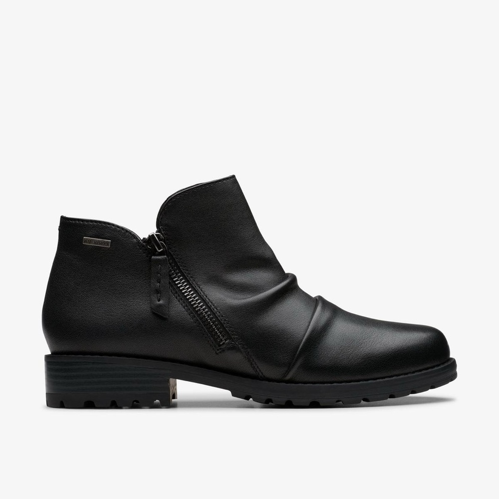 NISSINI TOP WATERPROOF BLACK LEATHER CLARKS